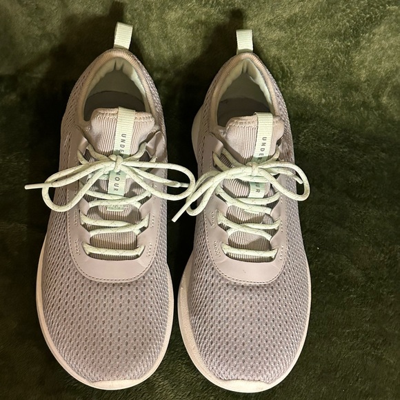 *SOLD* Under Armour Shoes - Women’s - Picture 5 of 5